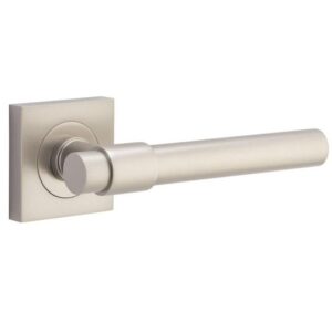 Iver Helsinki Lever on Square Plate Satin Nickel