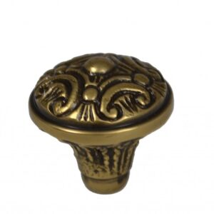 Antique Brass Engraved Country Cabinet knob   VS121