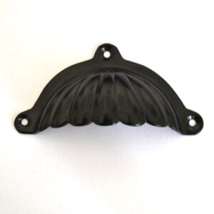 Scalloped Shell Black  Drawer Pull CS11