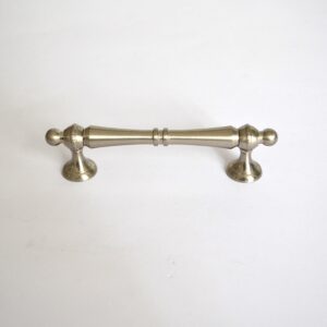 Chelsea Traditional Cabinet handle   TC.96.SN